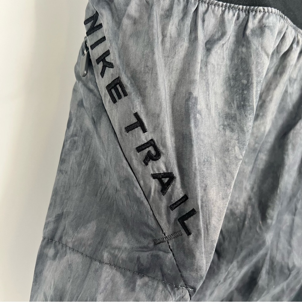 Nike Trail Repel 3” Running Shorts NEW!
Size Large - Picture 7 of 10